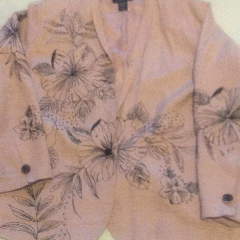 A beautiful size 18w designed jacket